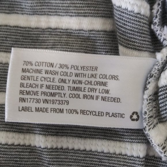 4/$20 A New Day Gray & White Striped Long Sleeve Tie Front Top XXL - Picture 6 of 6